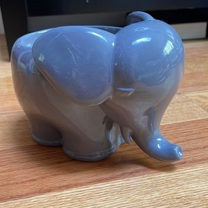 New in box elephant 3 wick candle holder Bath and Body Works sold out HTF